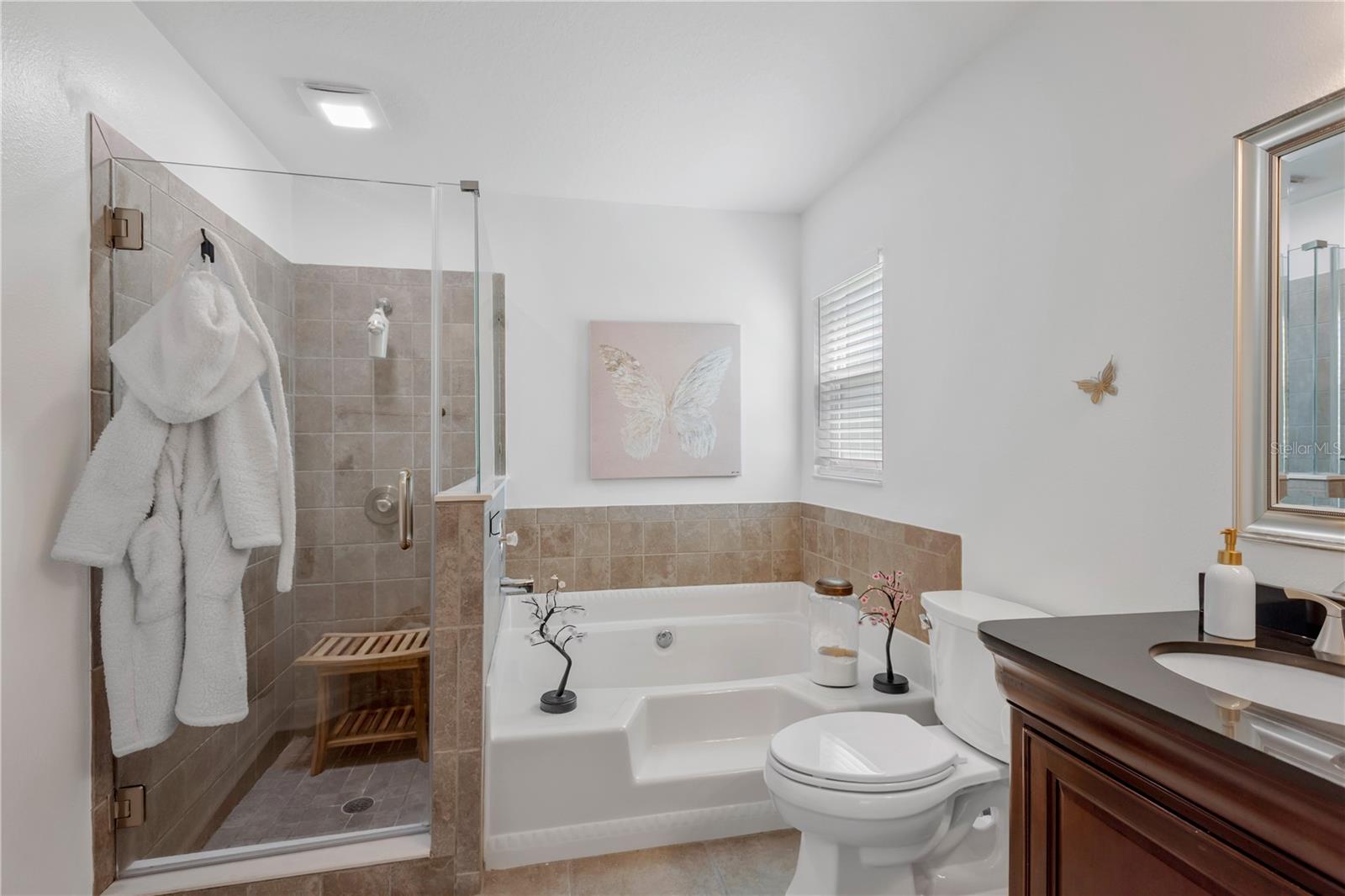 MEADOW POINTE - Residential