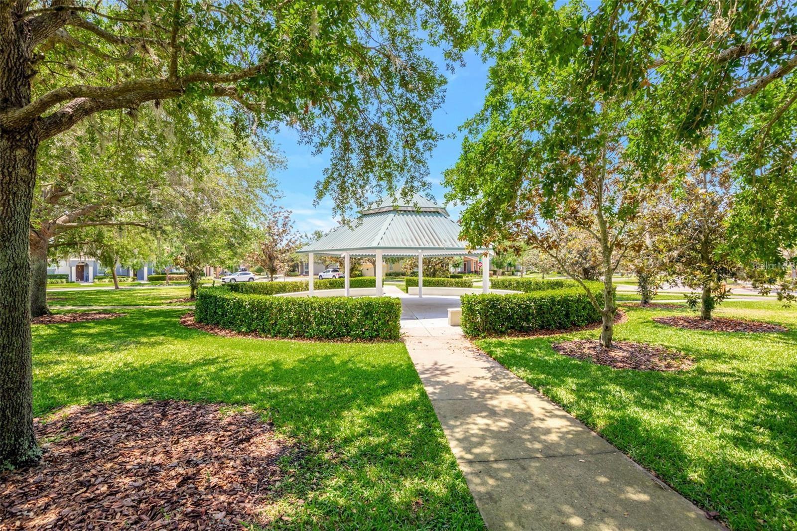 7621 SUTHERTON LANE