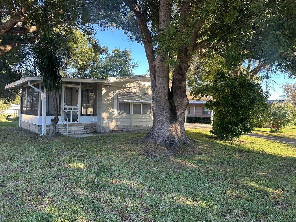 BANBURY VILLAGE CONDO - Residential