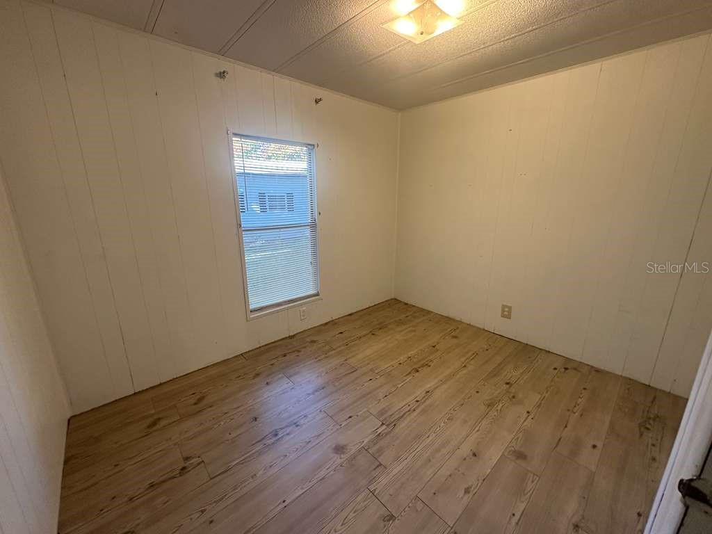 BANBURY VILLAGE CONDO - Residential