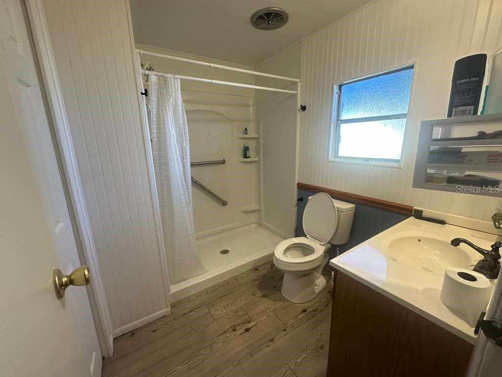 BANBURY VILLAGE CONDO - Residential