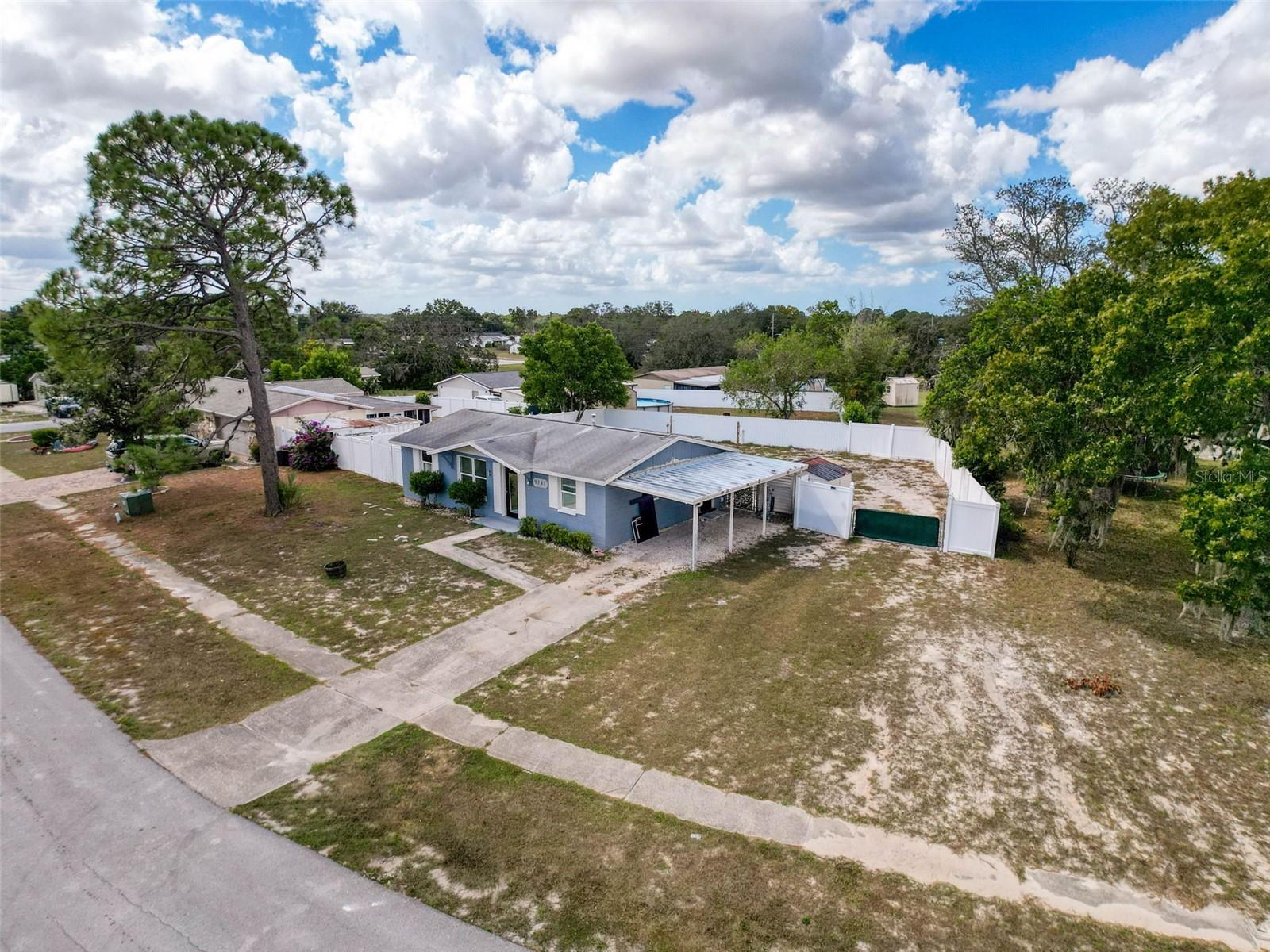 SPRING HILL - Residential