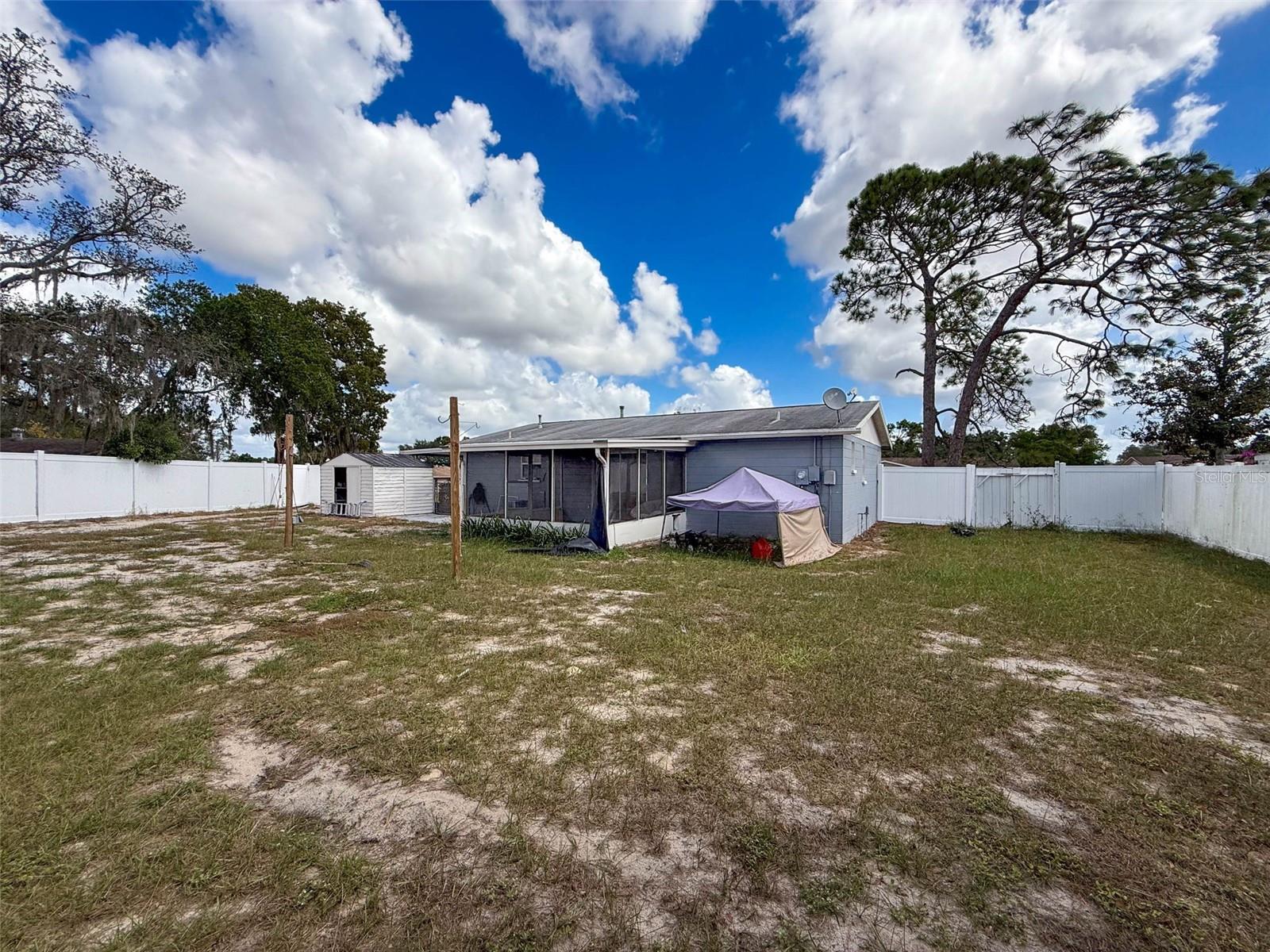 SPRING HILL - Residential