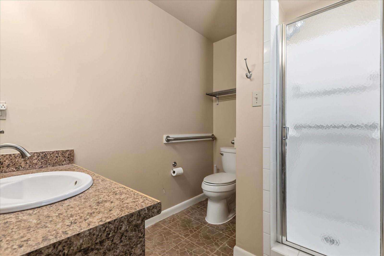 SANDRA HEIGHTS - Residential