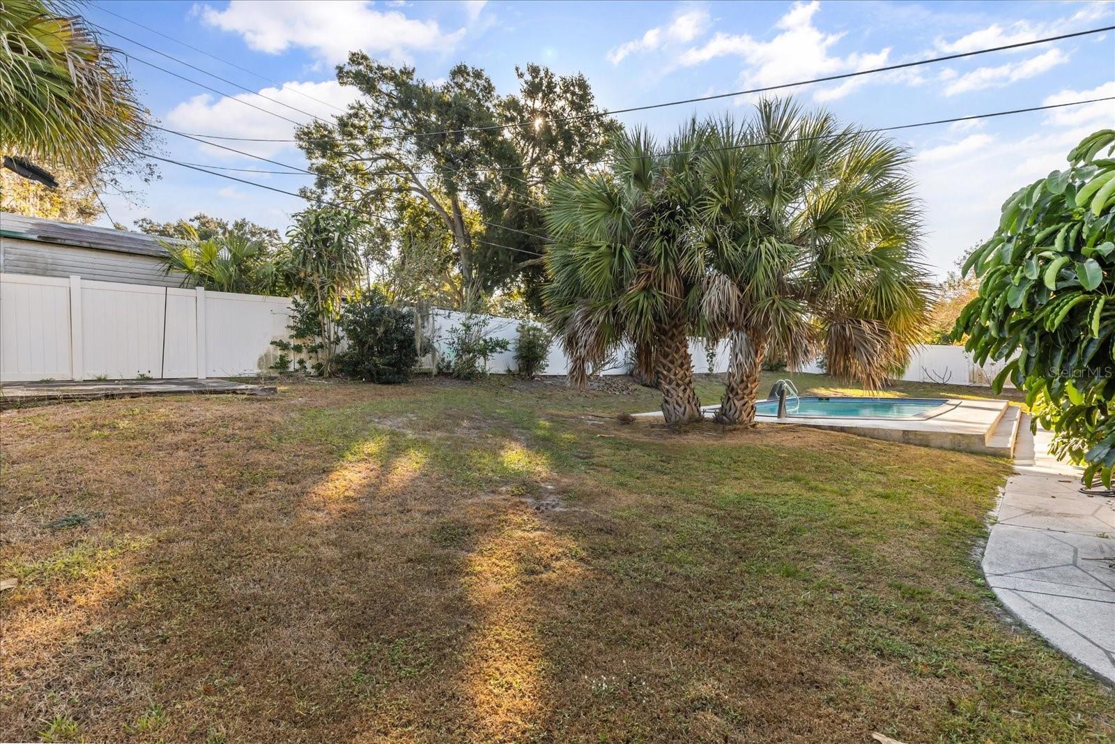 SANDRA HEIGHTS - Residential