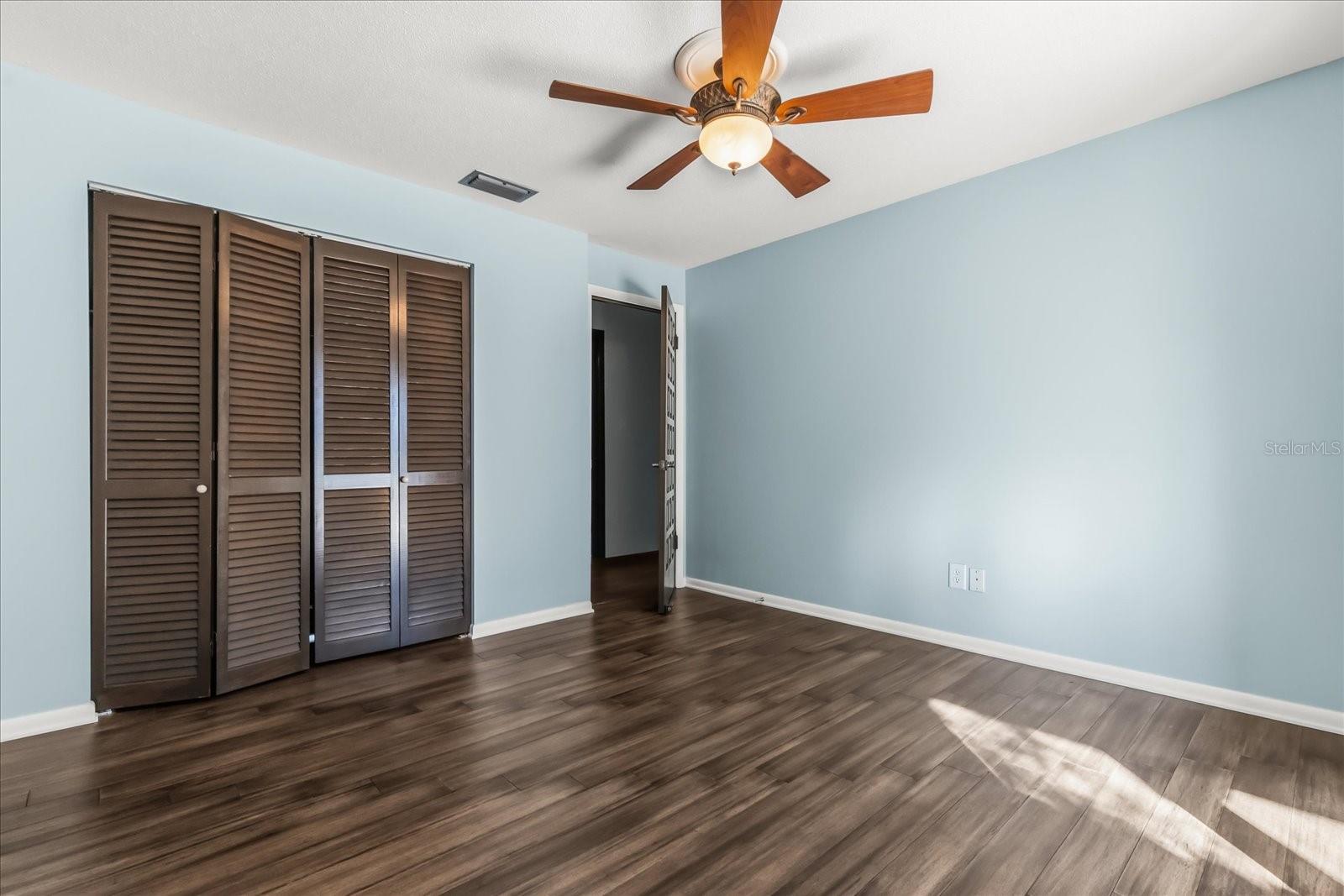 SANDRA HEIGHTS - Residential