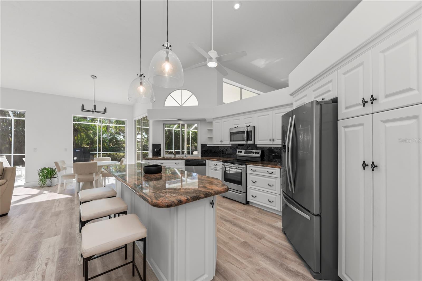 PALACIO - Residential