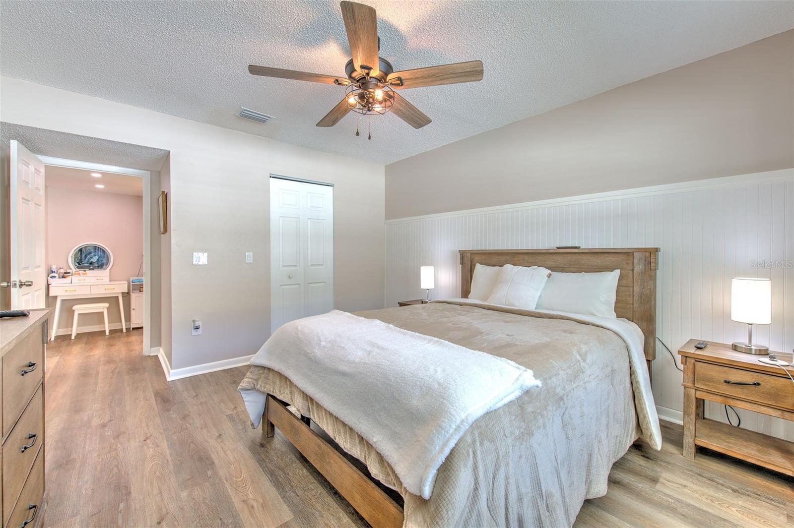 PINE GROVE CONDO AT BLOO - Residential