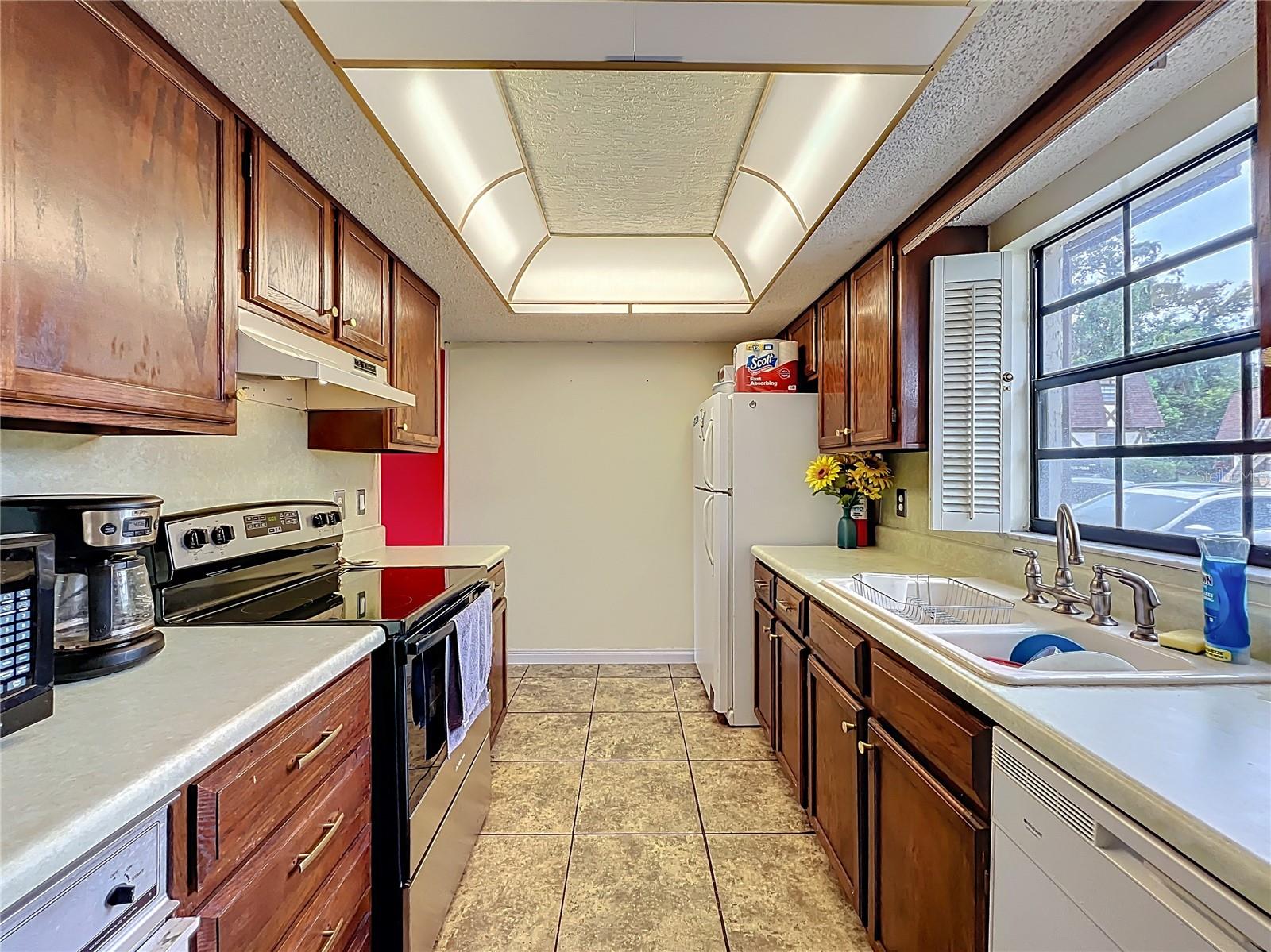 LEESBURG CHESTERBROOK 02 CONDO - Residential