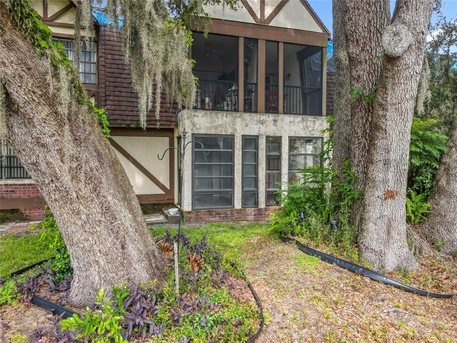 LEESBURG CHESTERBROOK 02 CONDO - Residential