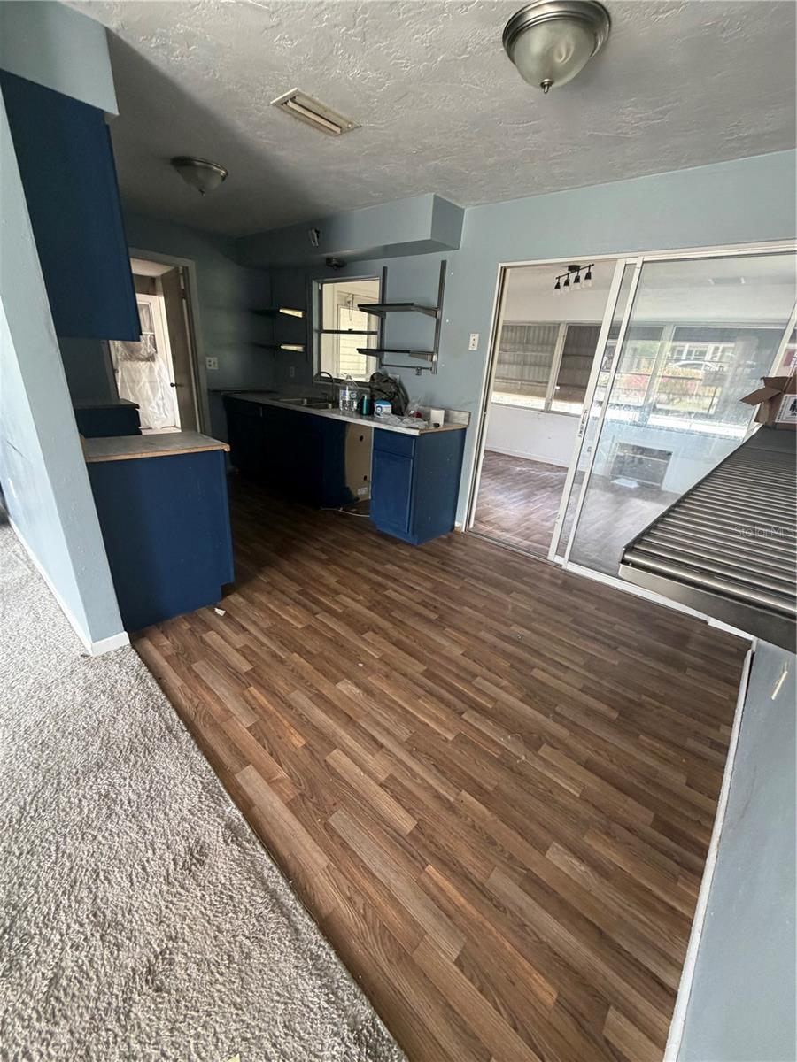 BEVERLY HILLS UNIT 05 - Residential