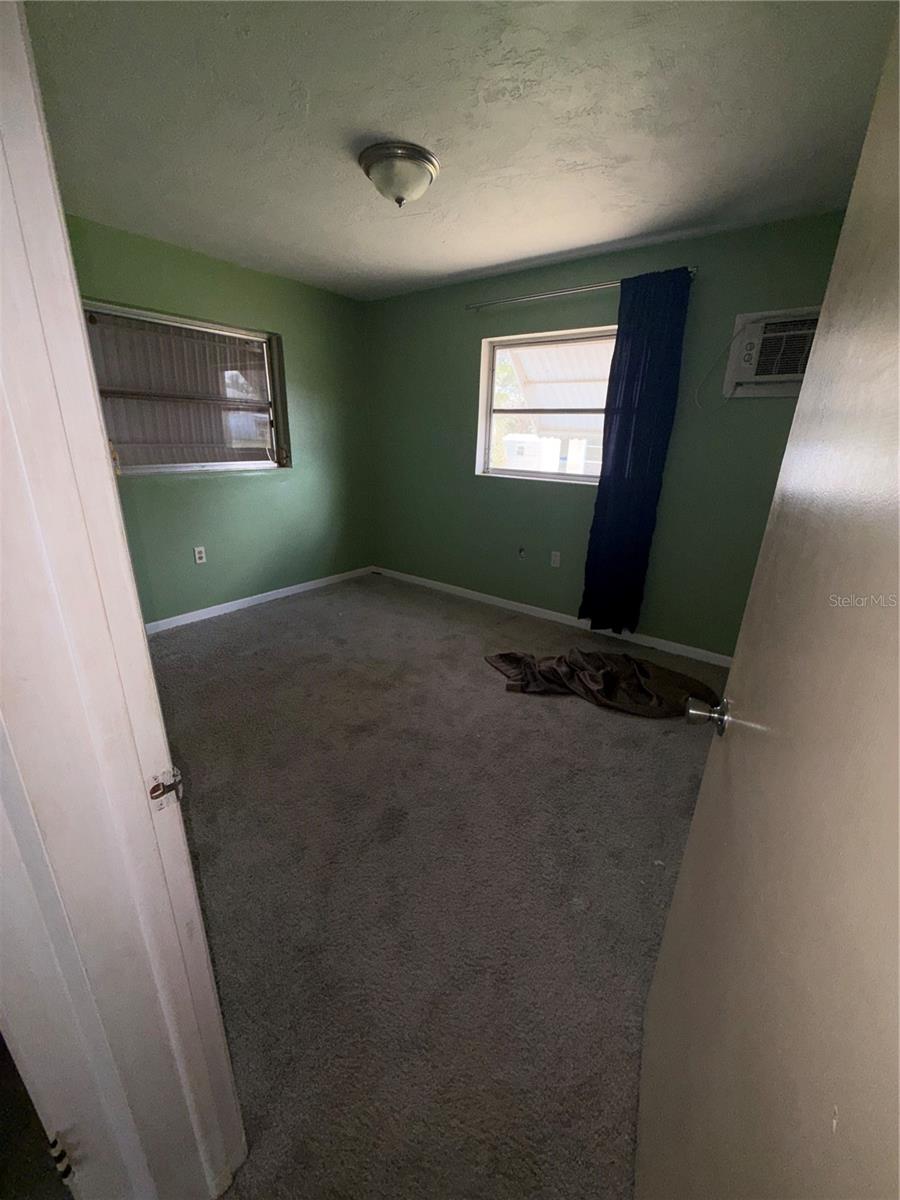 BEVERLY HILLS UNIT 05 - Residential