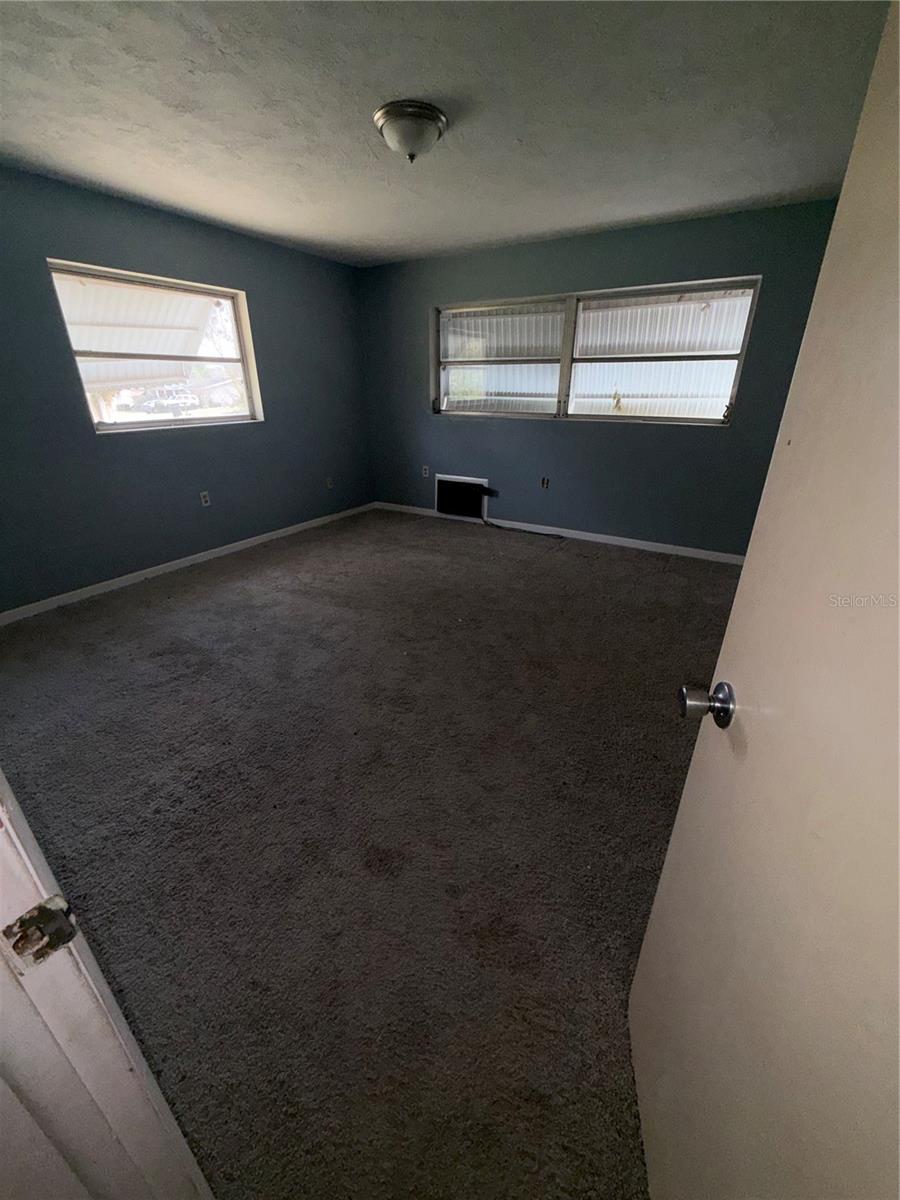 BEVERLY HILLS UNIT 05 - Residential