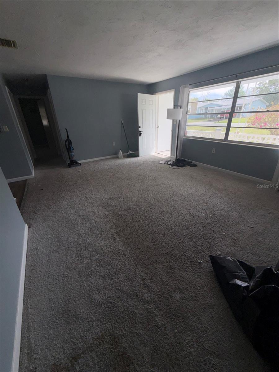 BEVERLY HILLS UNIT 05 - Residential