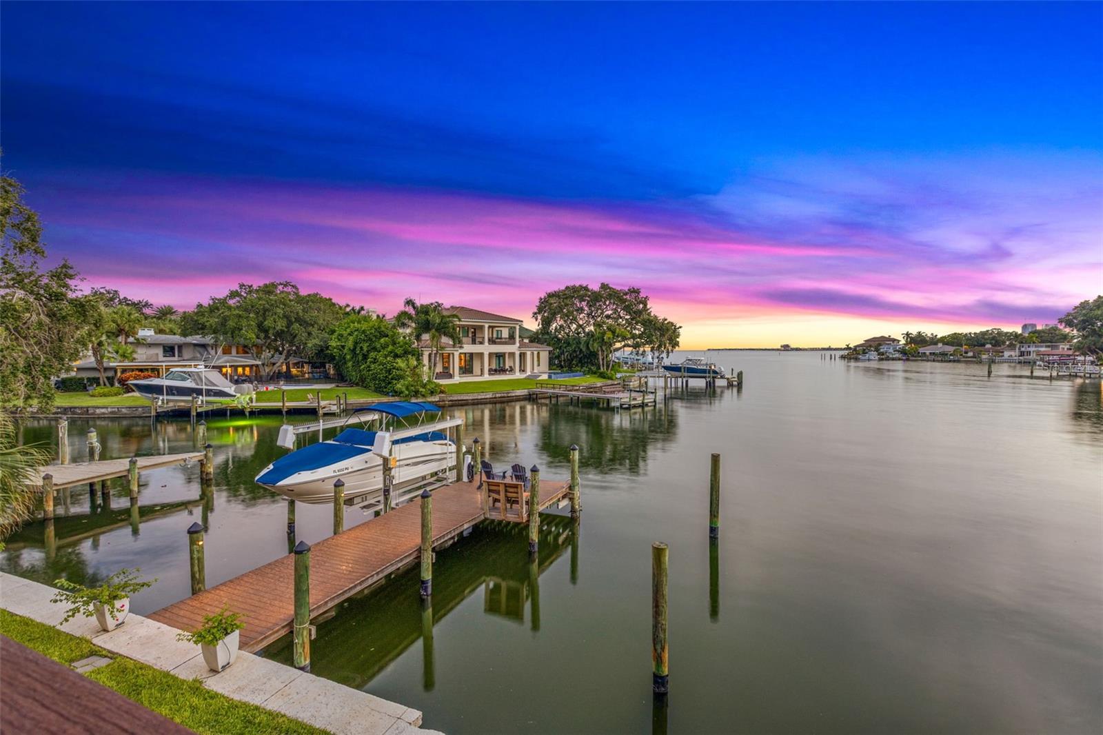SNELL ISLE BRIGHTWATERS SEC 2 - Residential