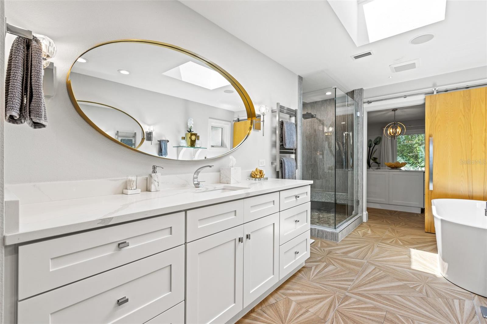 SNELL ISLE BRIGHTWATERS SEC 2 - Residential