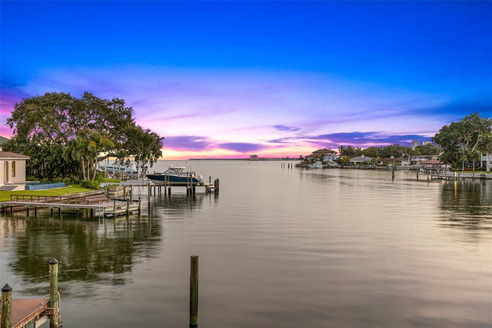 SNELL ISLE BRIGHTWATERS SEC 2 - Residential