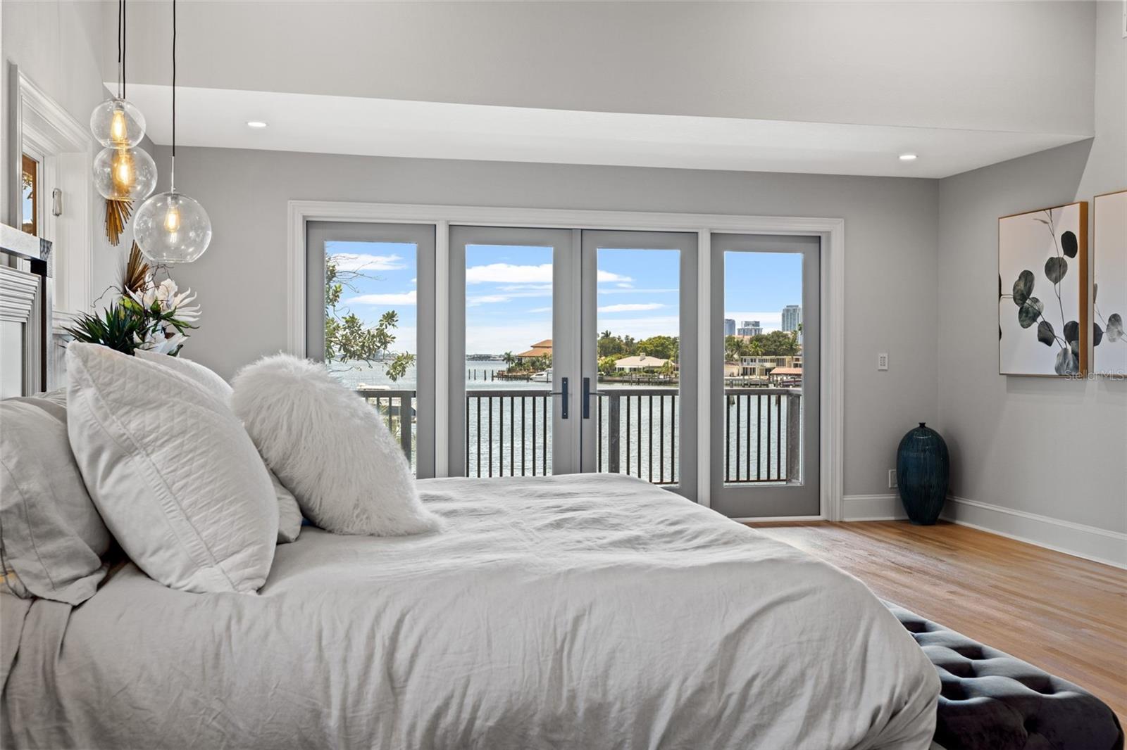 SNELL ISLE BRIGHTWATERS SEC 2 - Residential