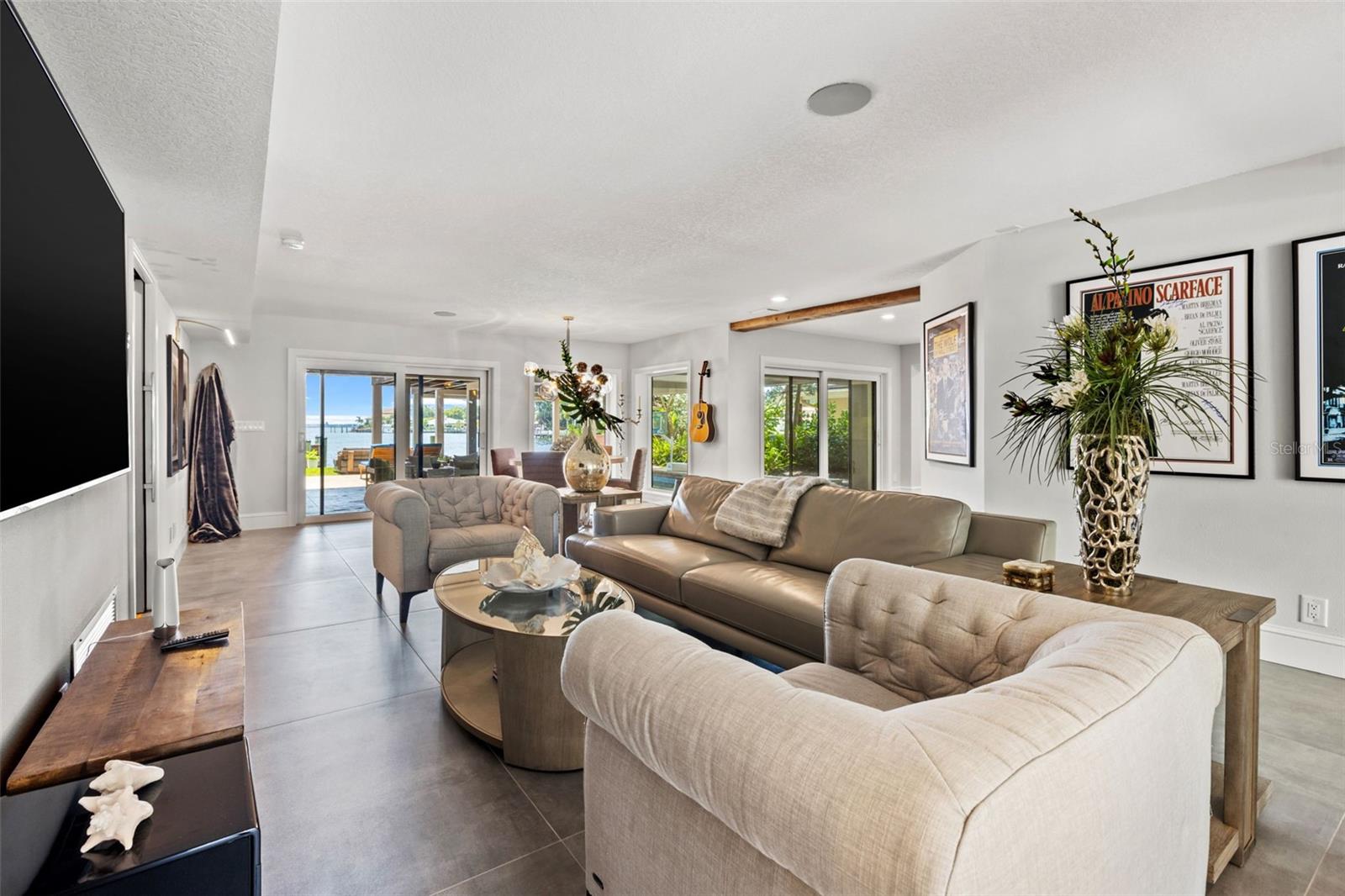 SNELL ISLE BRIGHTWATERS SEC 2 - Residential