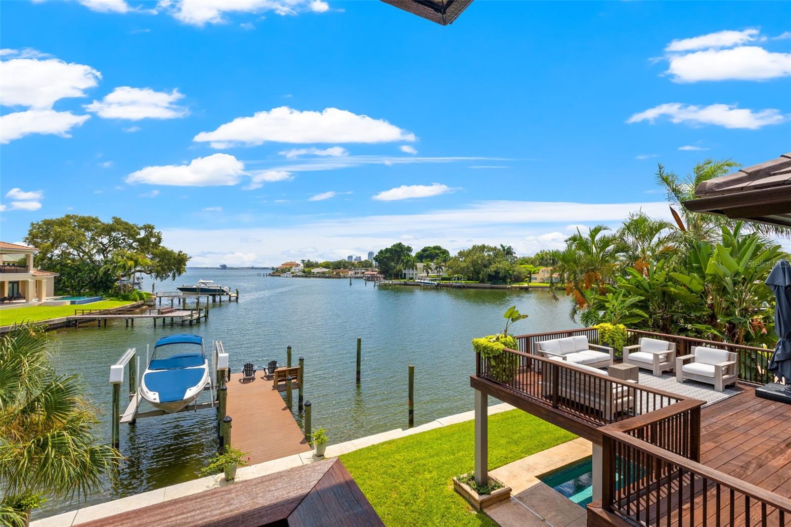 SNELL ISLE BRIGHTWATERS SEC 2 - Residential