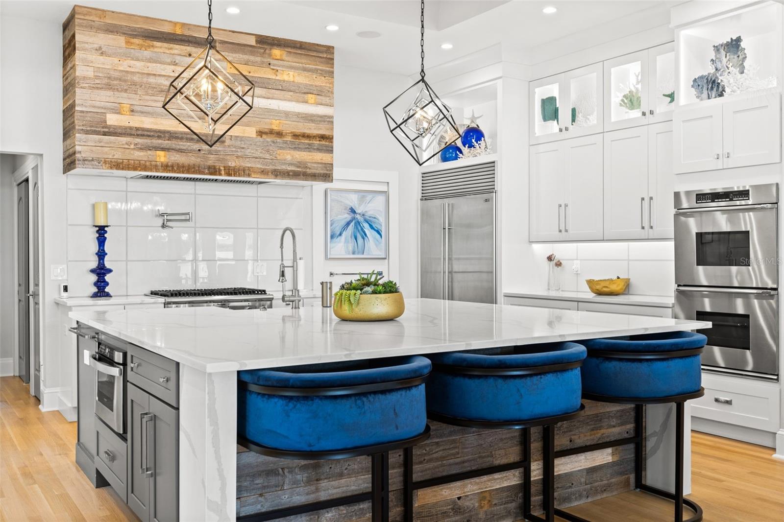 SNELL ISLE BRIGHTWATERS SEC 2 - Residential
