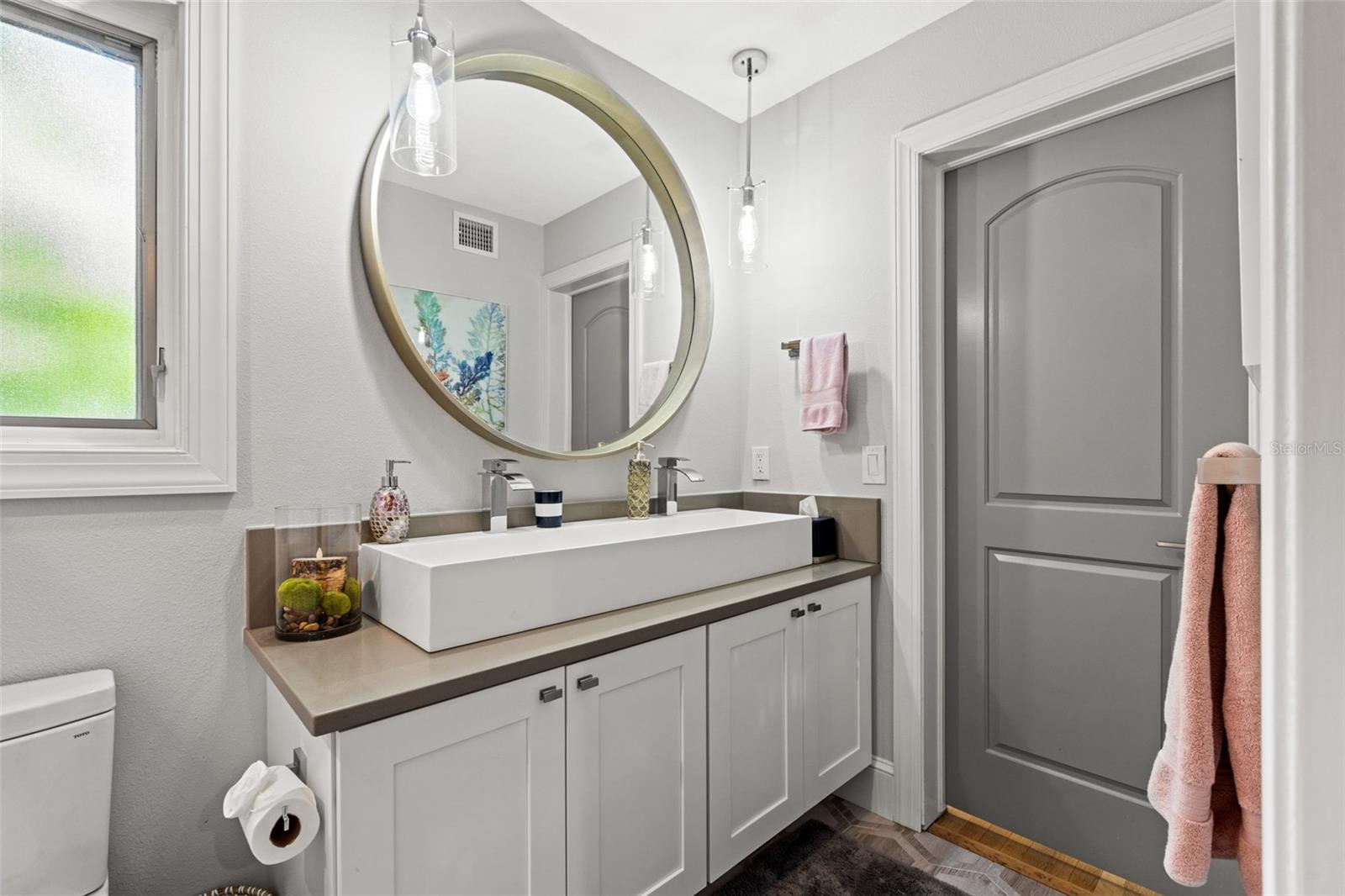 SNELL ISLE BRIGHTWATERS SEC 2 - Residential