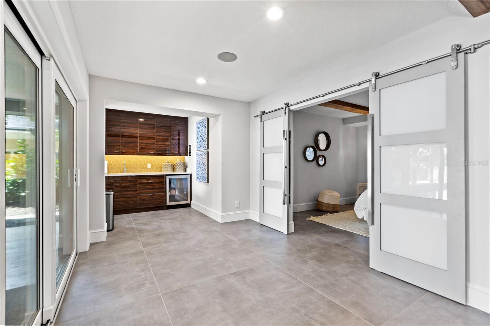 SNELL ISLE BRIGHTWATERS SEC 2 - Residential
