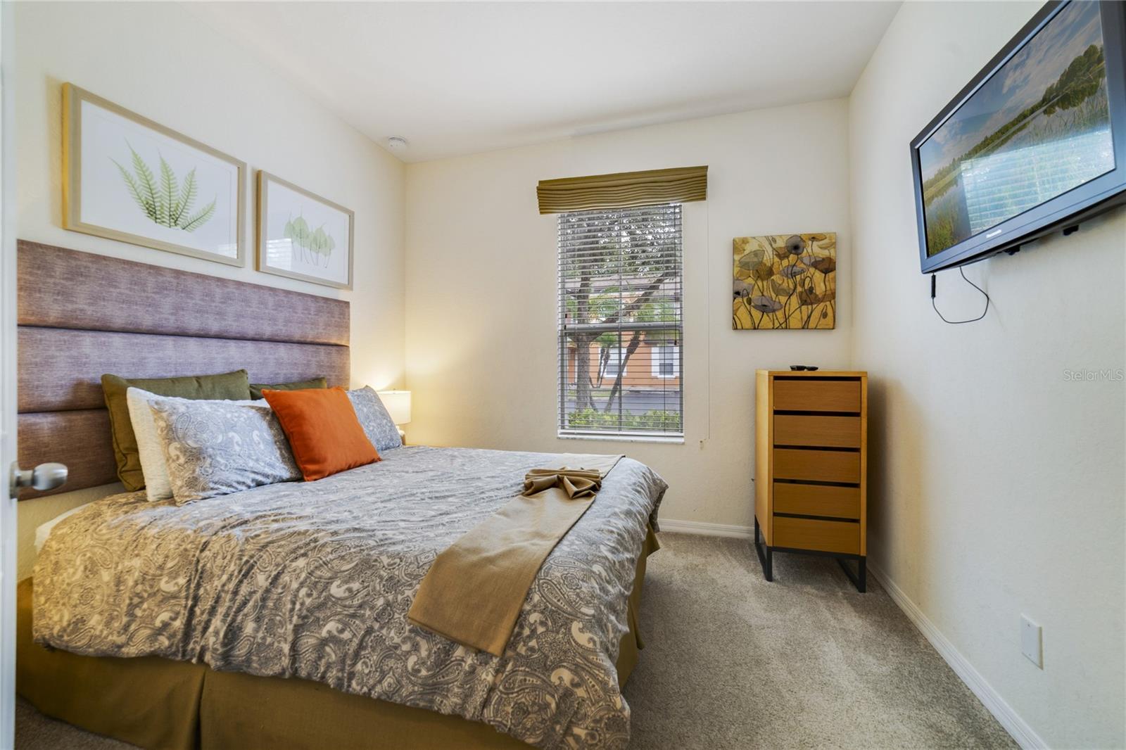 REGAL OAKS AT OLD TOWN - Residential