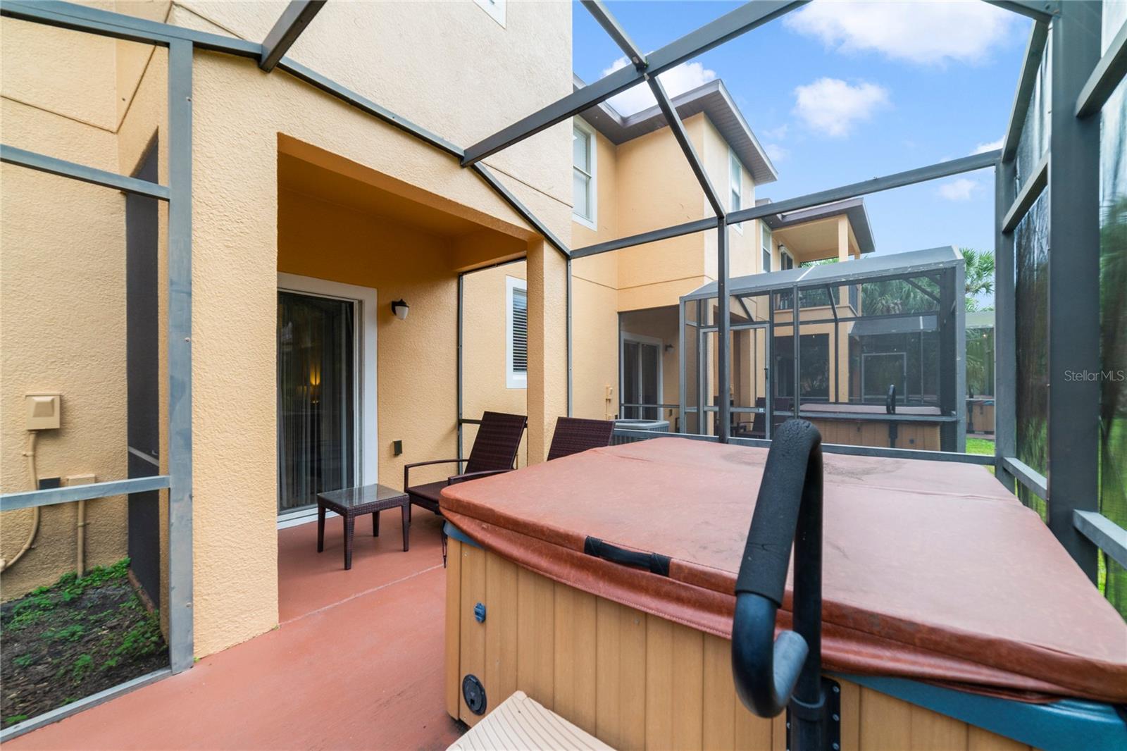 REGAL OAKS AT OLD TOWN - Residential