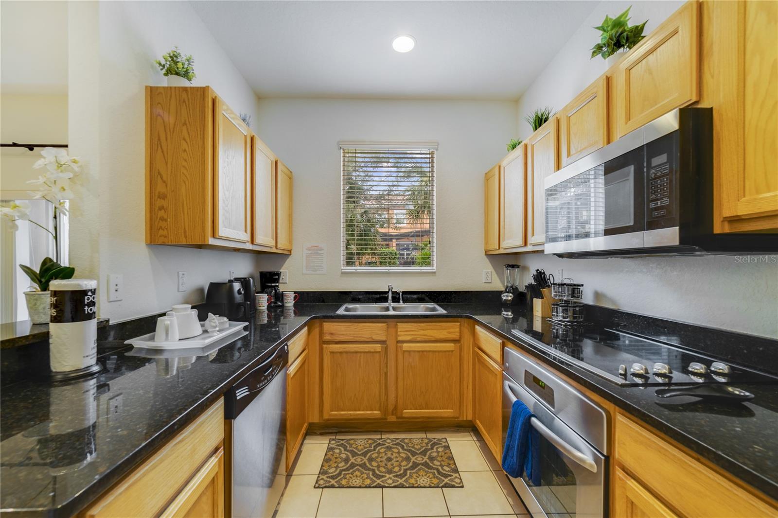 REGAL OAKS AT OLD TOWN - Residential