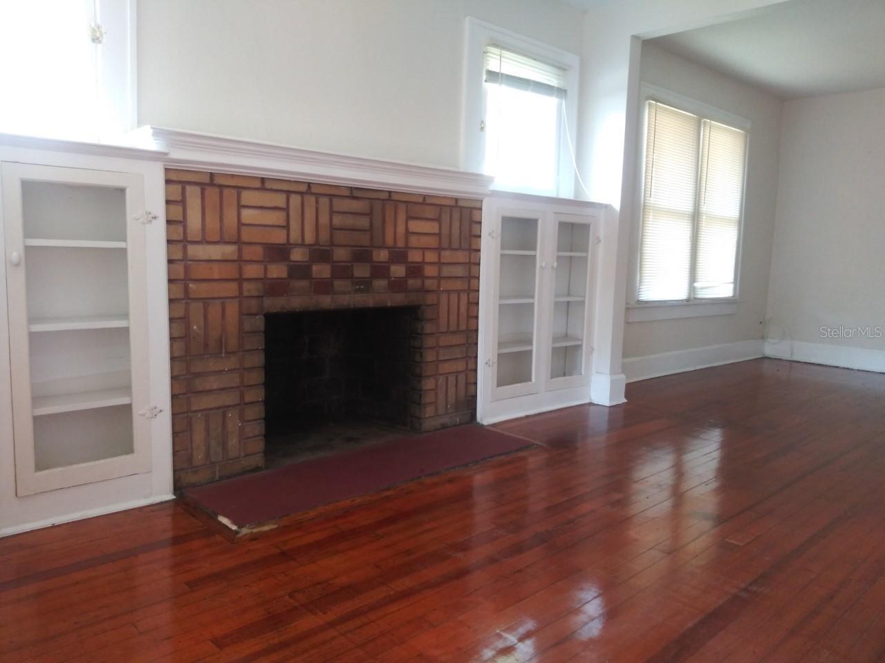 1182 8TH STREET N