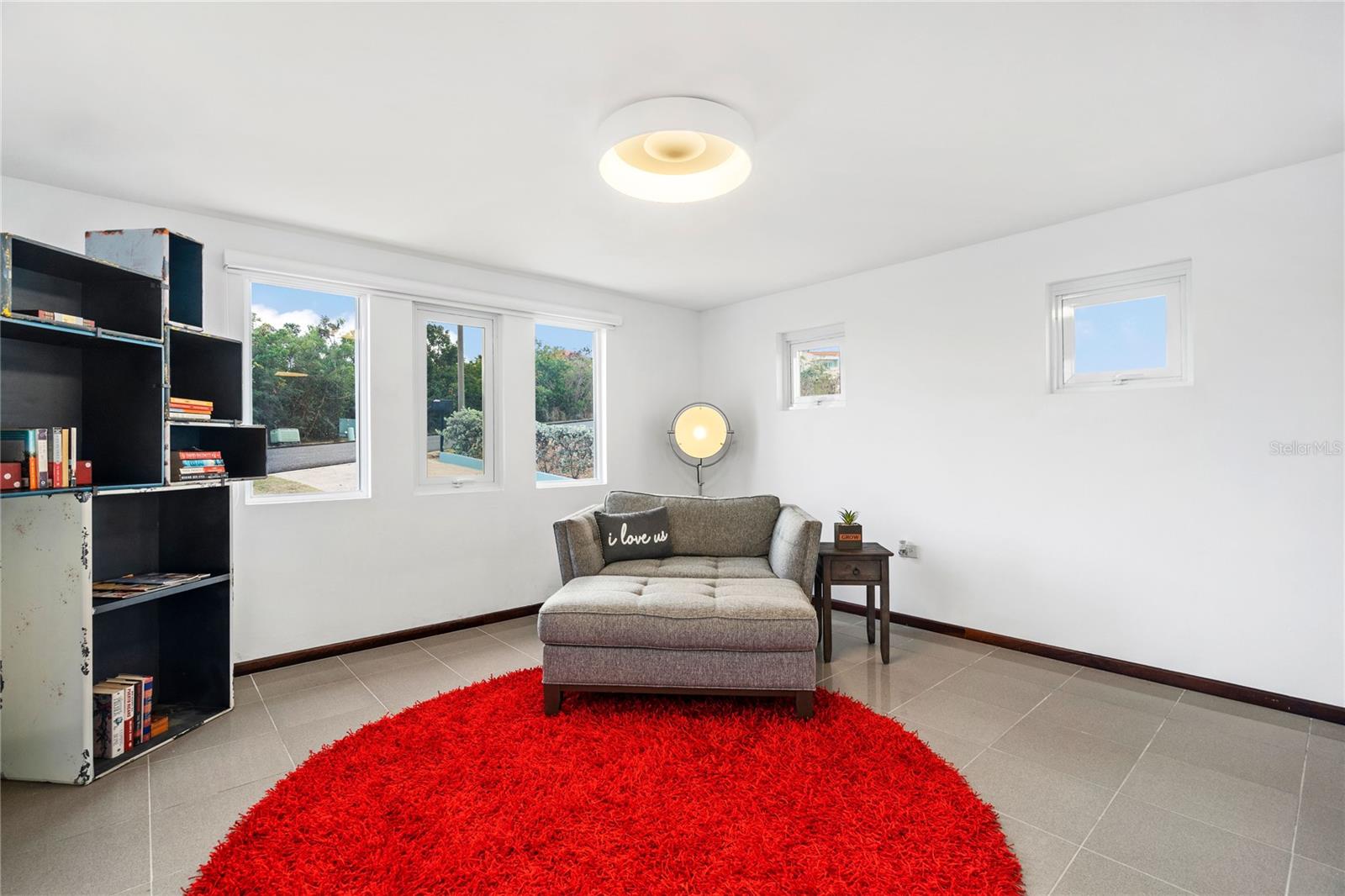 HARBOUR LIGHTS - Residential