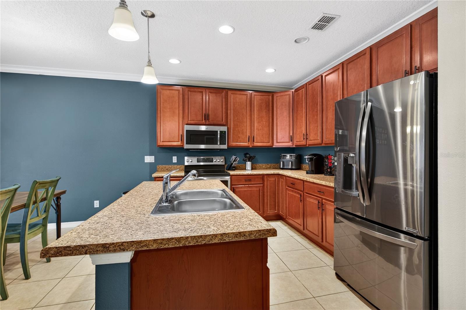 TAVARES MARTINS GROVE - Residential