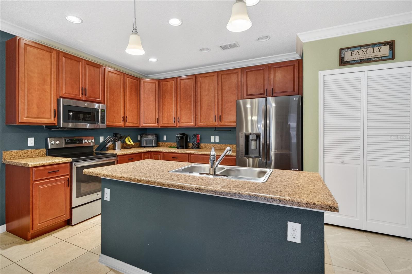 TAVARES MARTINS GROVE - Residential