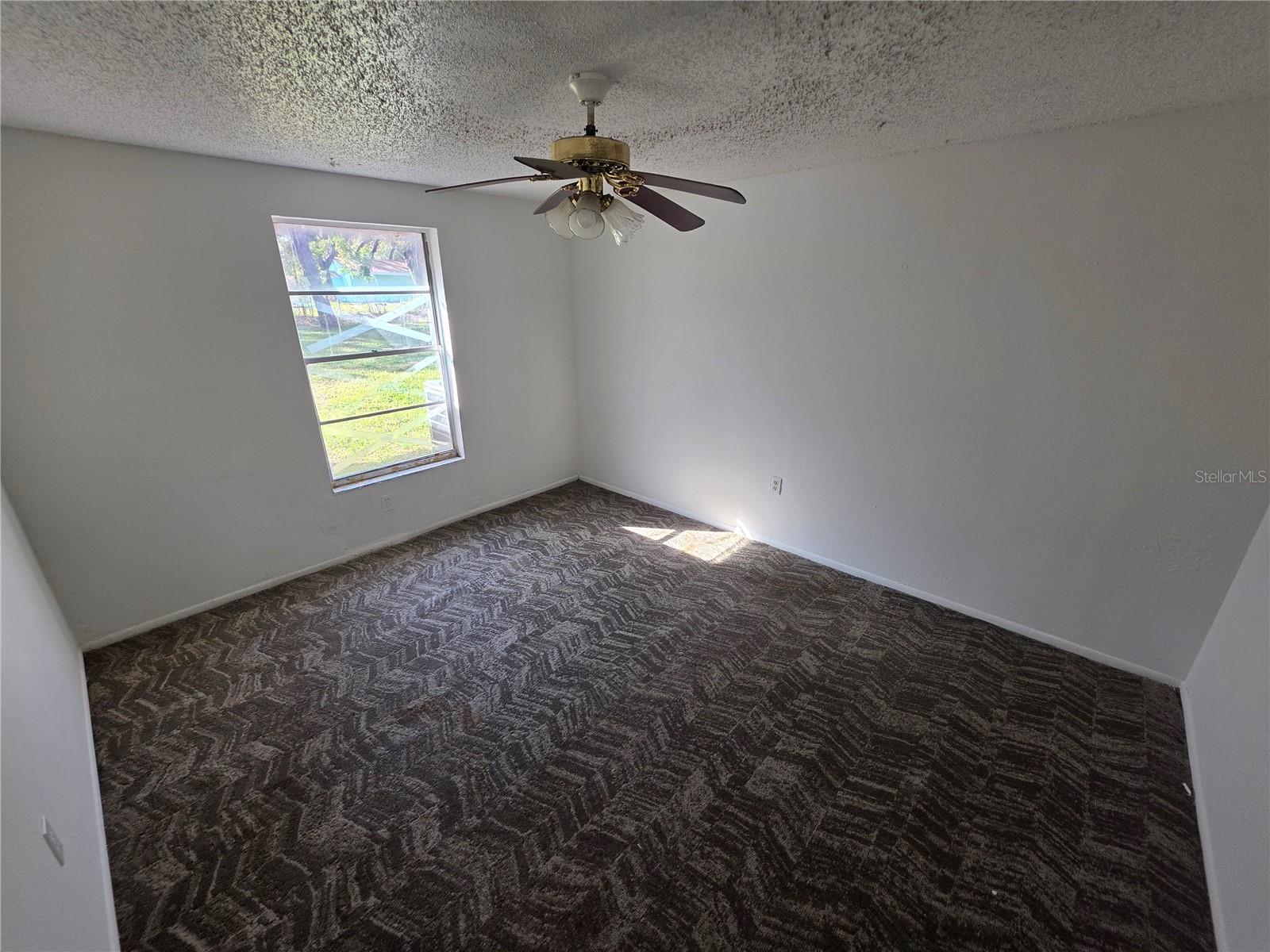 RUSTIC PINES - Residential Income