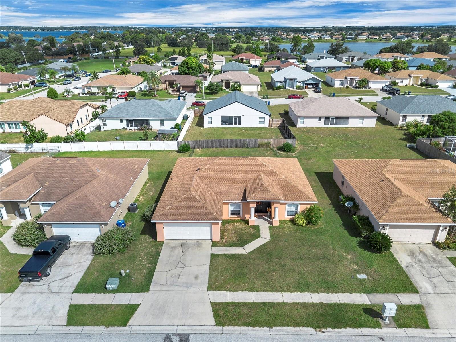 SAVANNA POINTE - Residential