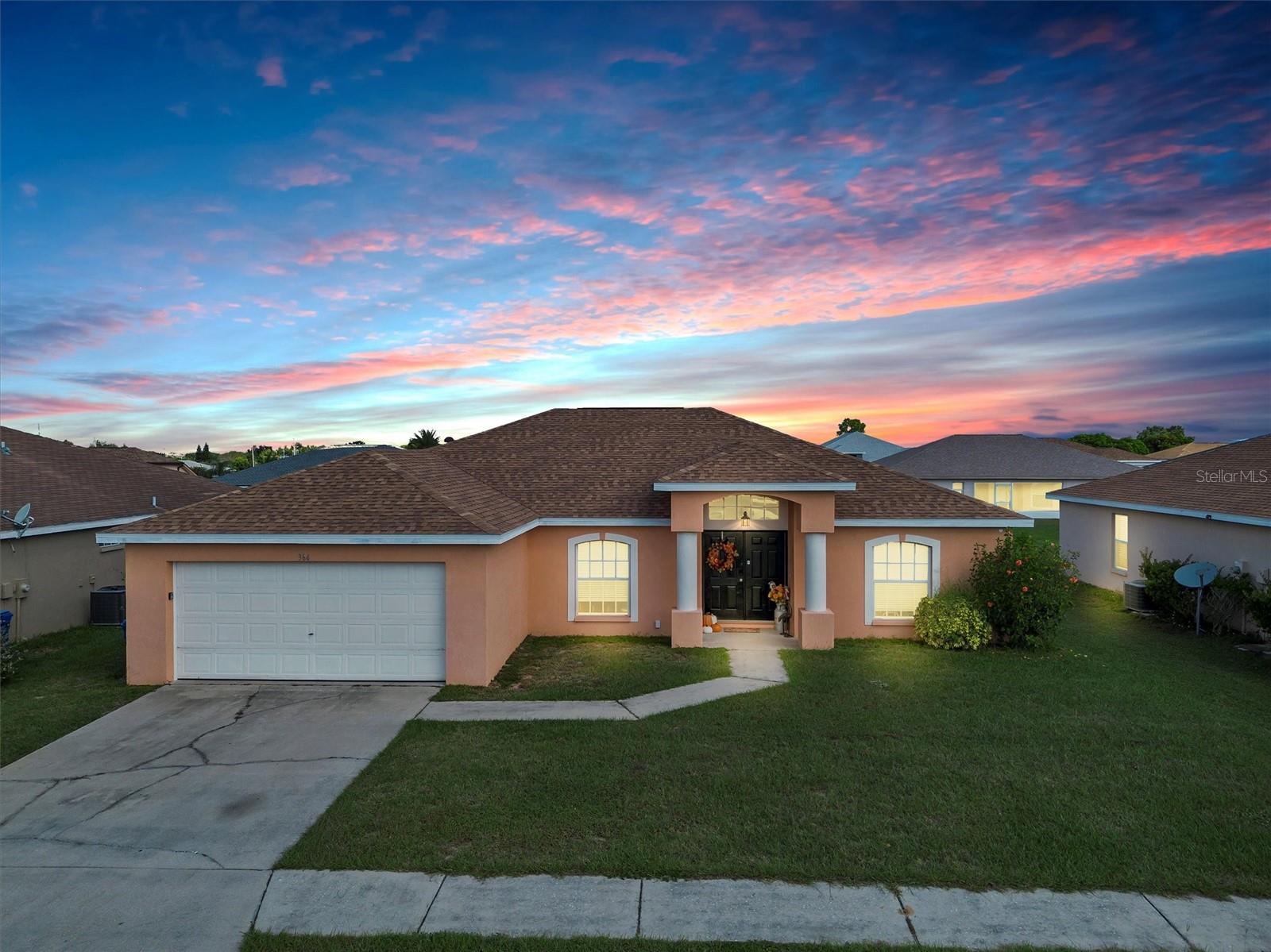 SAVANNA POINTE - Residential