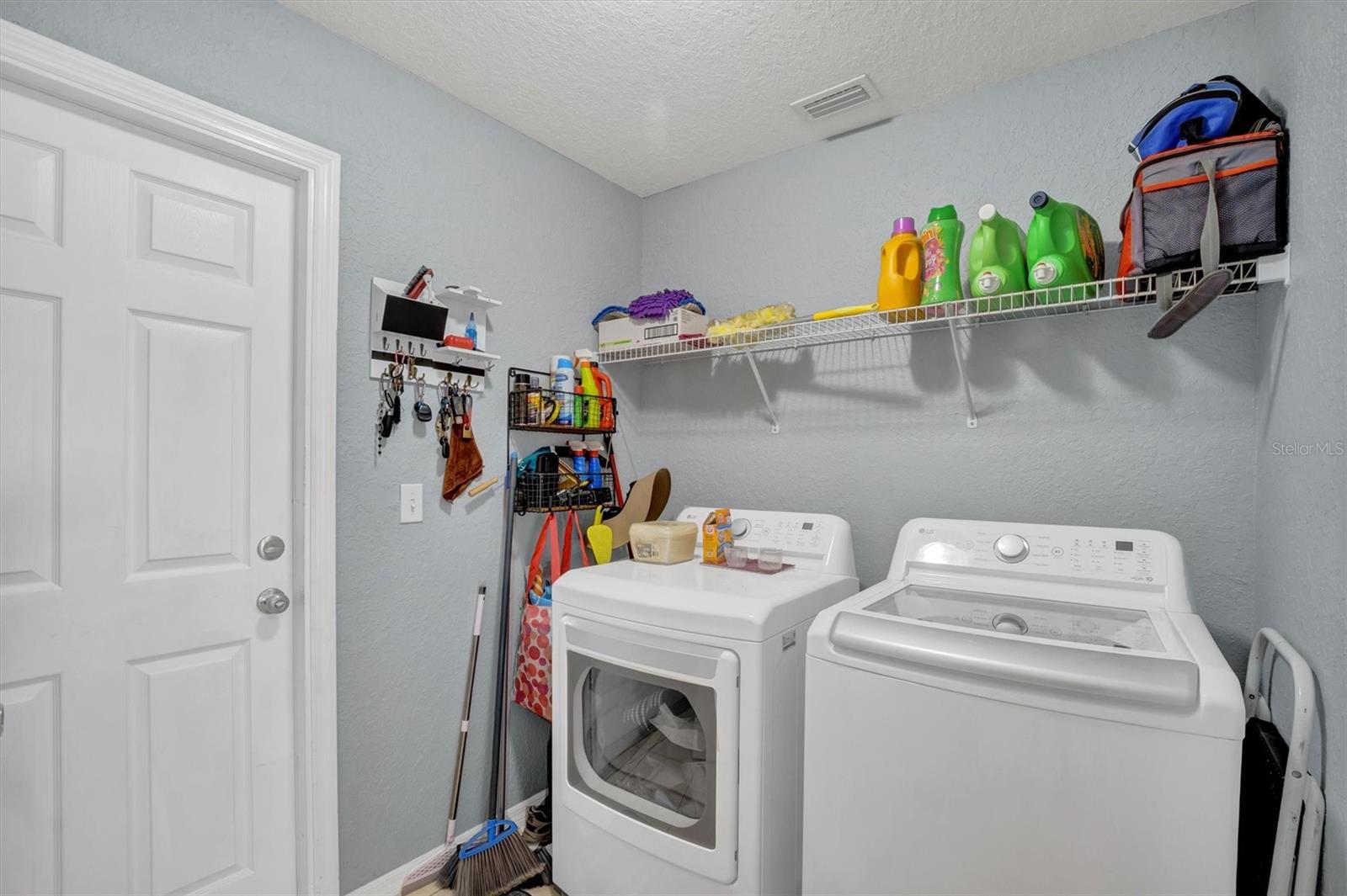 SAVANNA POINTE - Residential