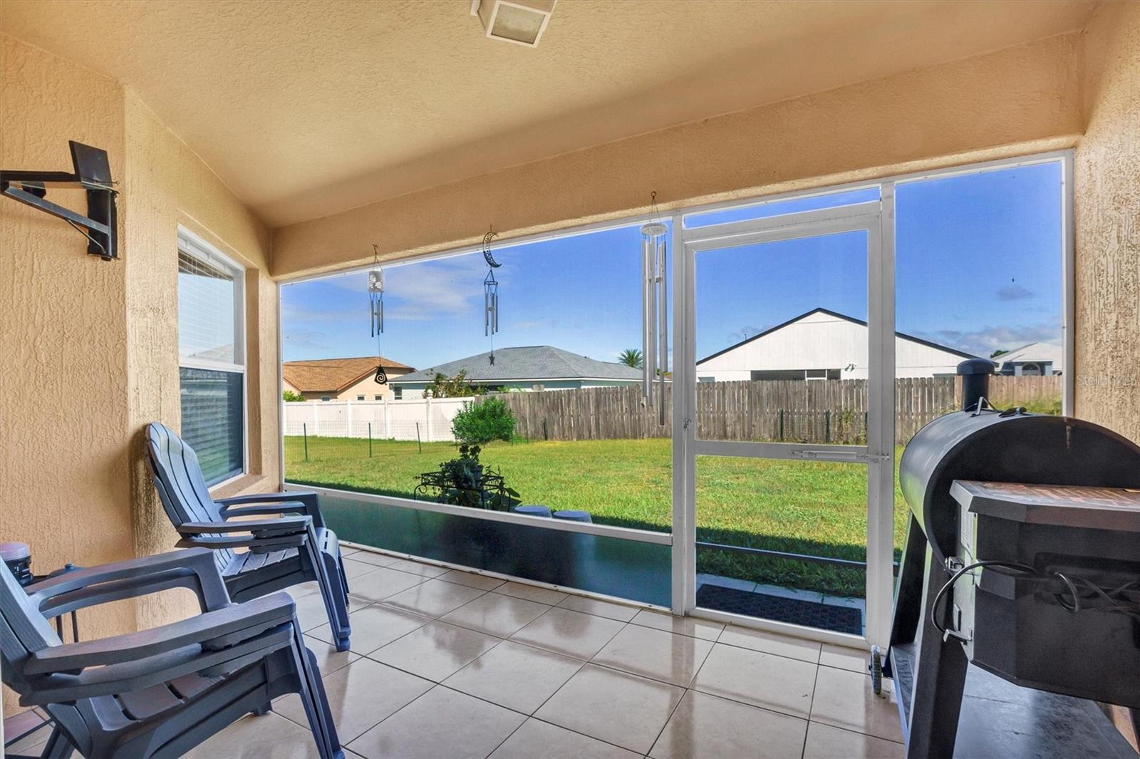 SAVANNA POINTE - Residential