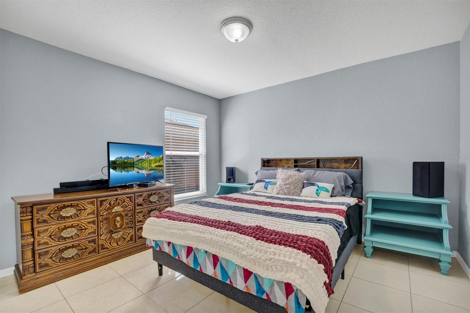 SAVANNA POINTE - Residential