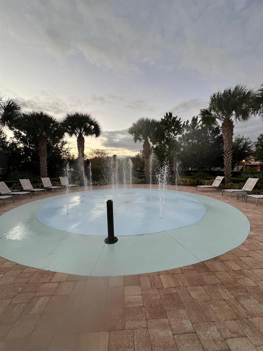 LAKEVIEW POINTE/HORIZON WEST P - Residential Lease