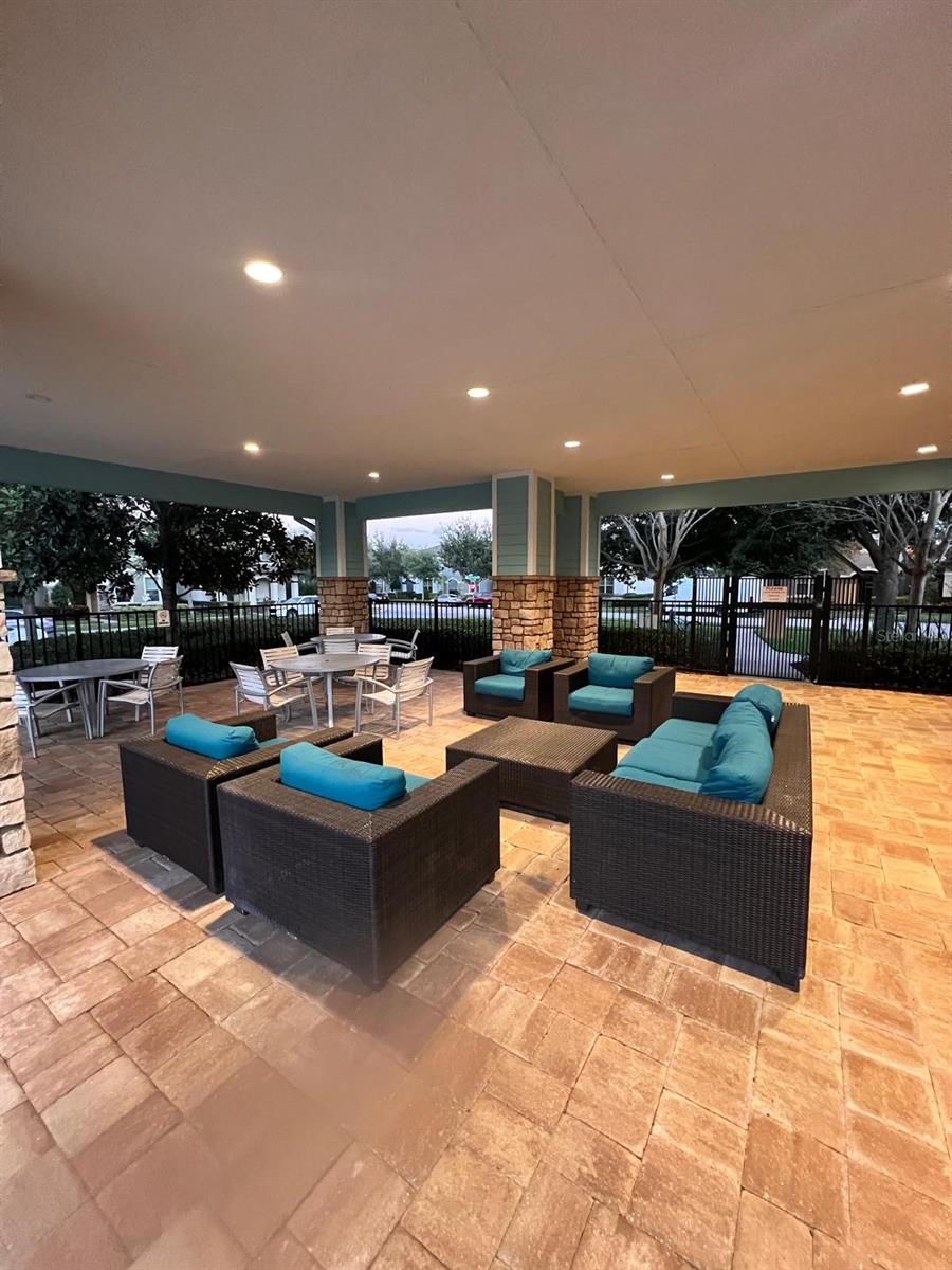 LAKEVIEW POINTE/HORIZON WEST P - Residential Lease