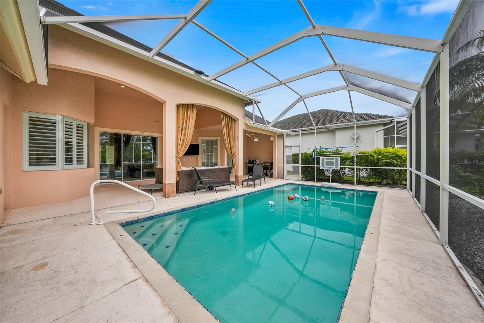 18823 WIMBLEDON CIRCLE