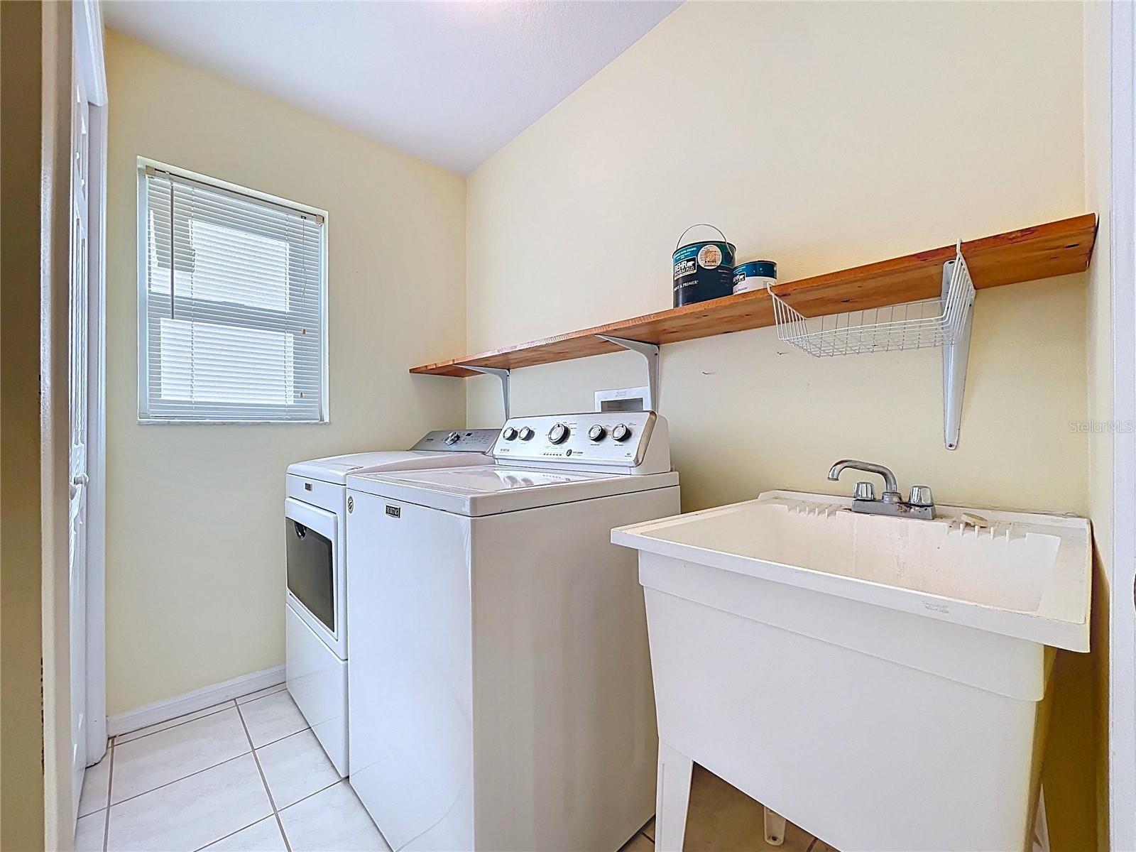 VILLA DEL RIO - Residential