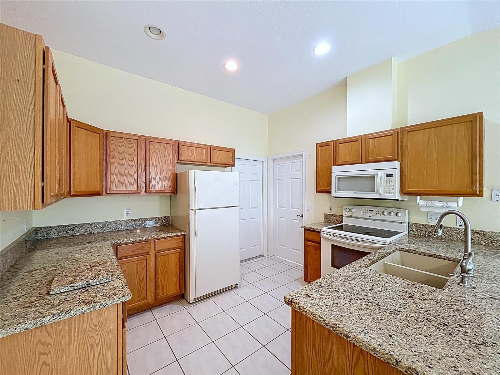 VILLA DEL RIO - Residential