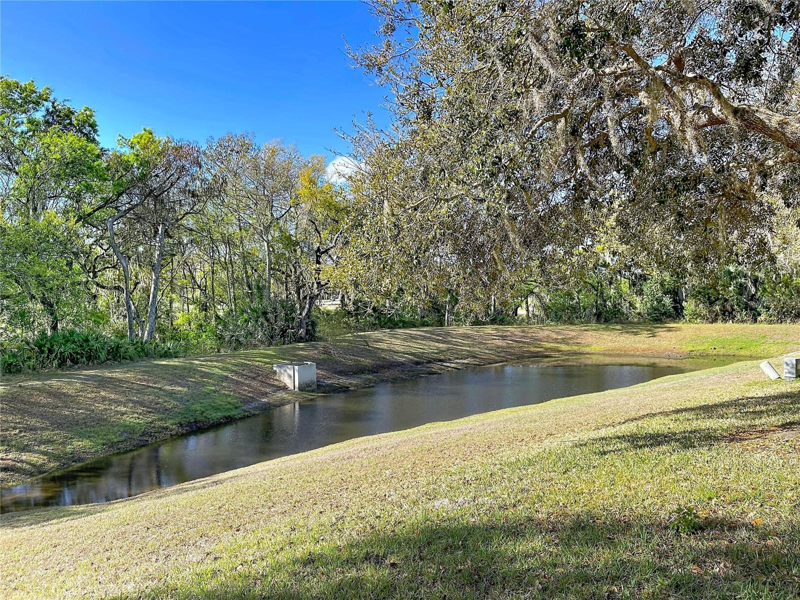VILLA DEL RIO - Residential