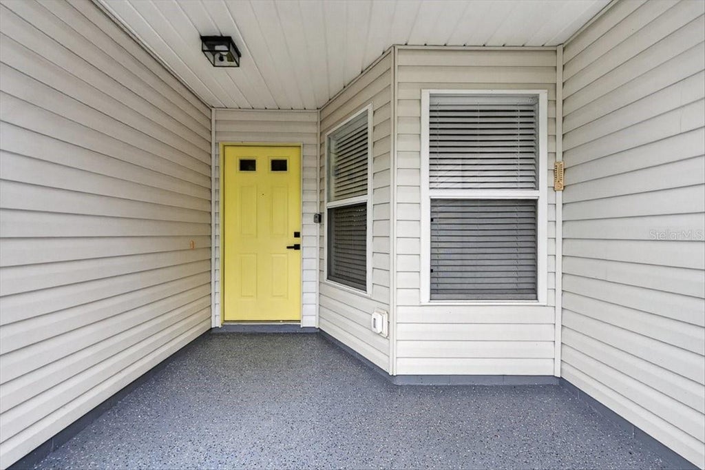Photo of 32226 Summertree Circle, Leesburg, FL 34748 (MLS # TB8557760)