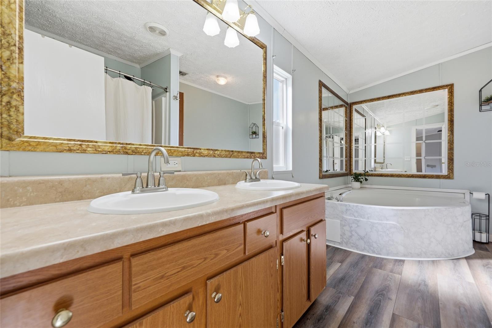 MILLHOPPER ESTATES - Residential