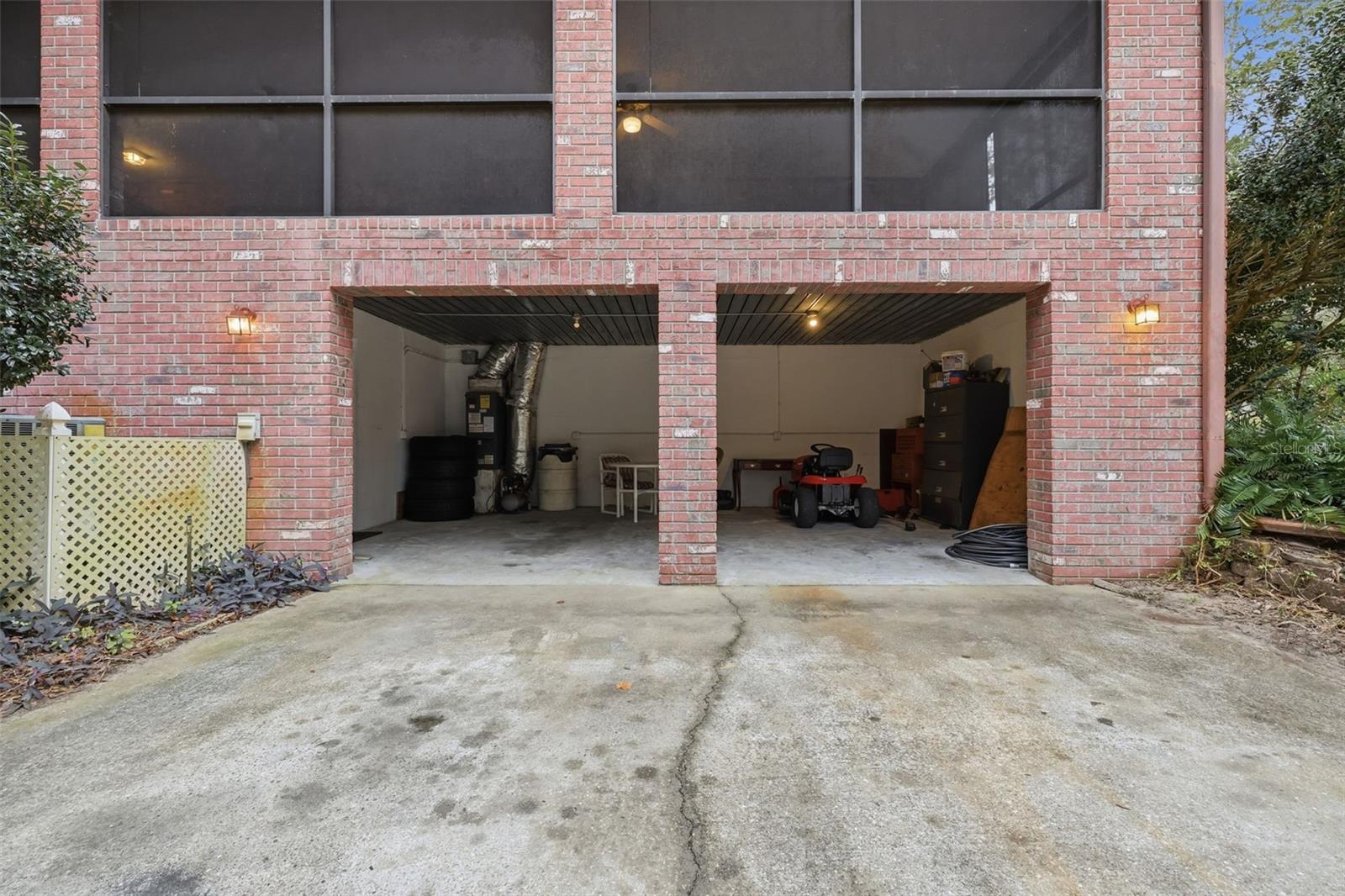 FOREST LAKE NORTH - Residential