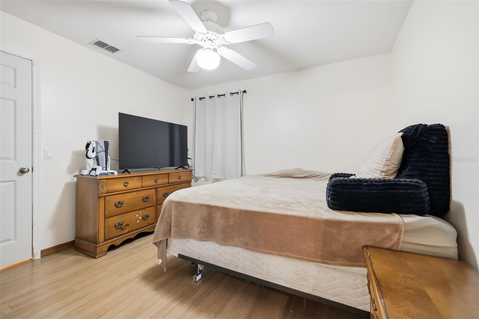 FOREST LAKE NORTH - Residential